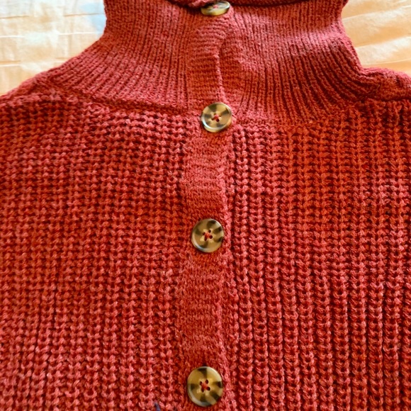 Derek Heart Cable knit sweater (2X) - Picture 7 of 7